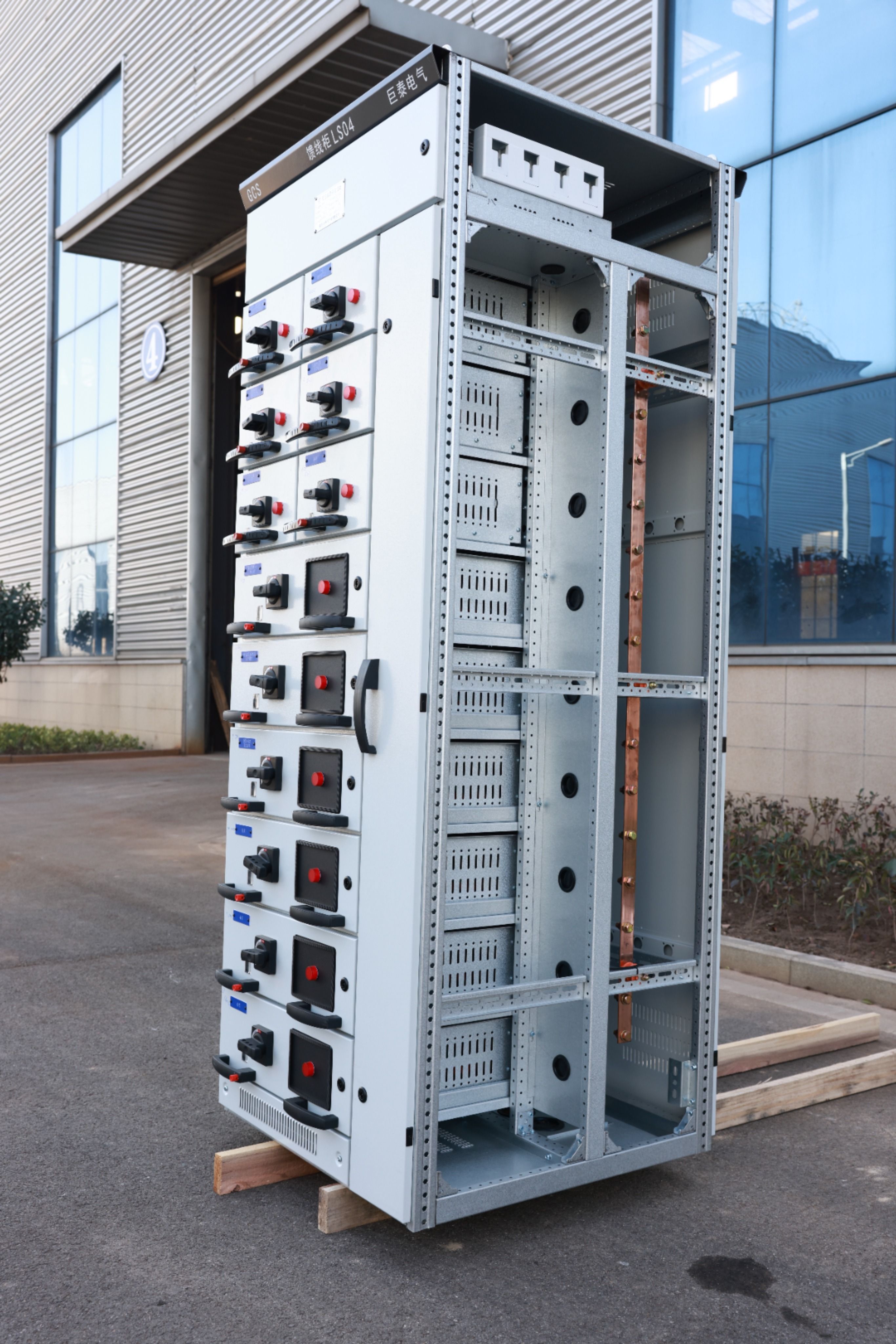 Low Voltage Panels
